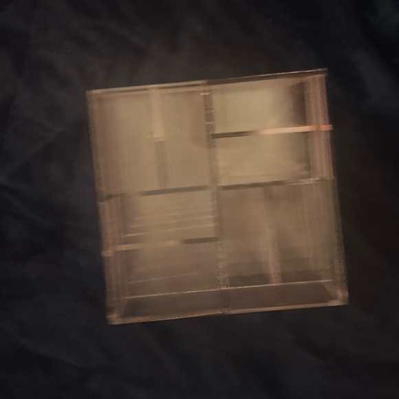 Aimee Design Rotating display case - Picture 5 of 5